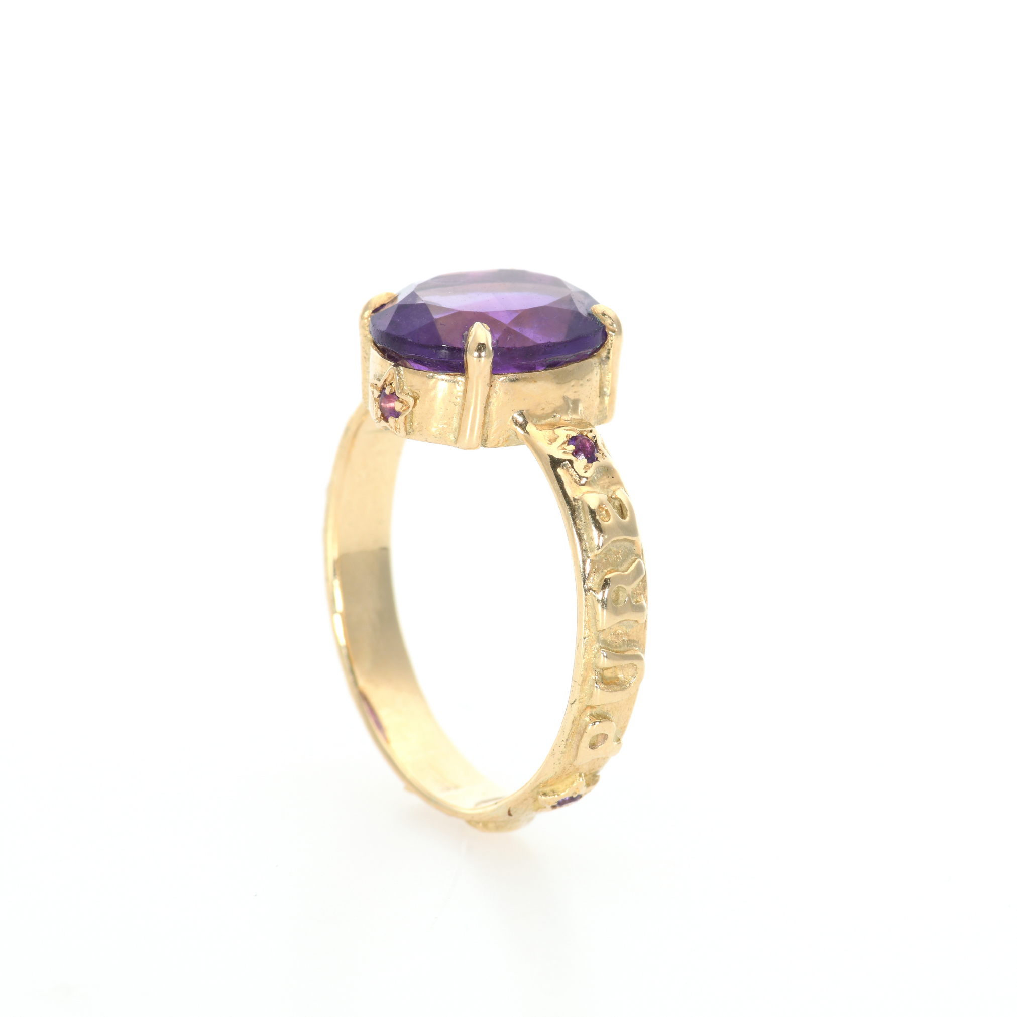 14K Gold Purple Amethyst Ring