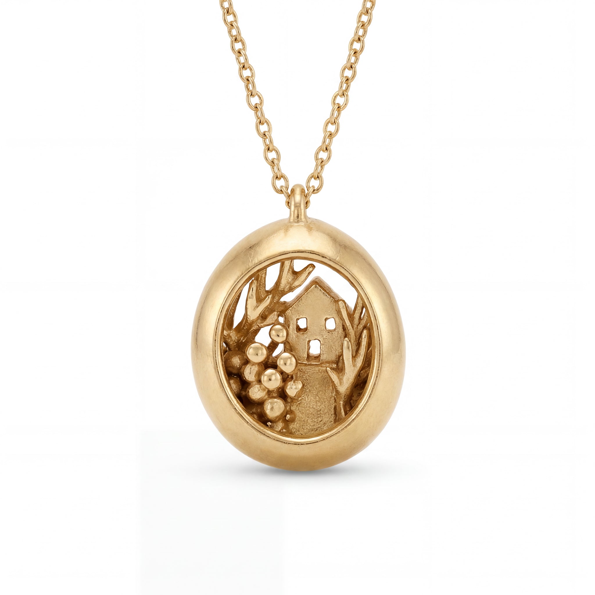 תליון בית קטן ביער