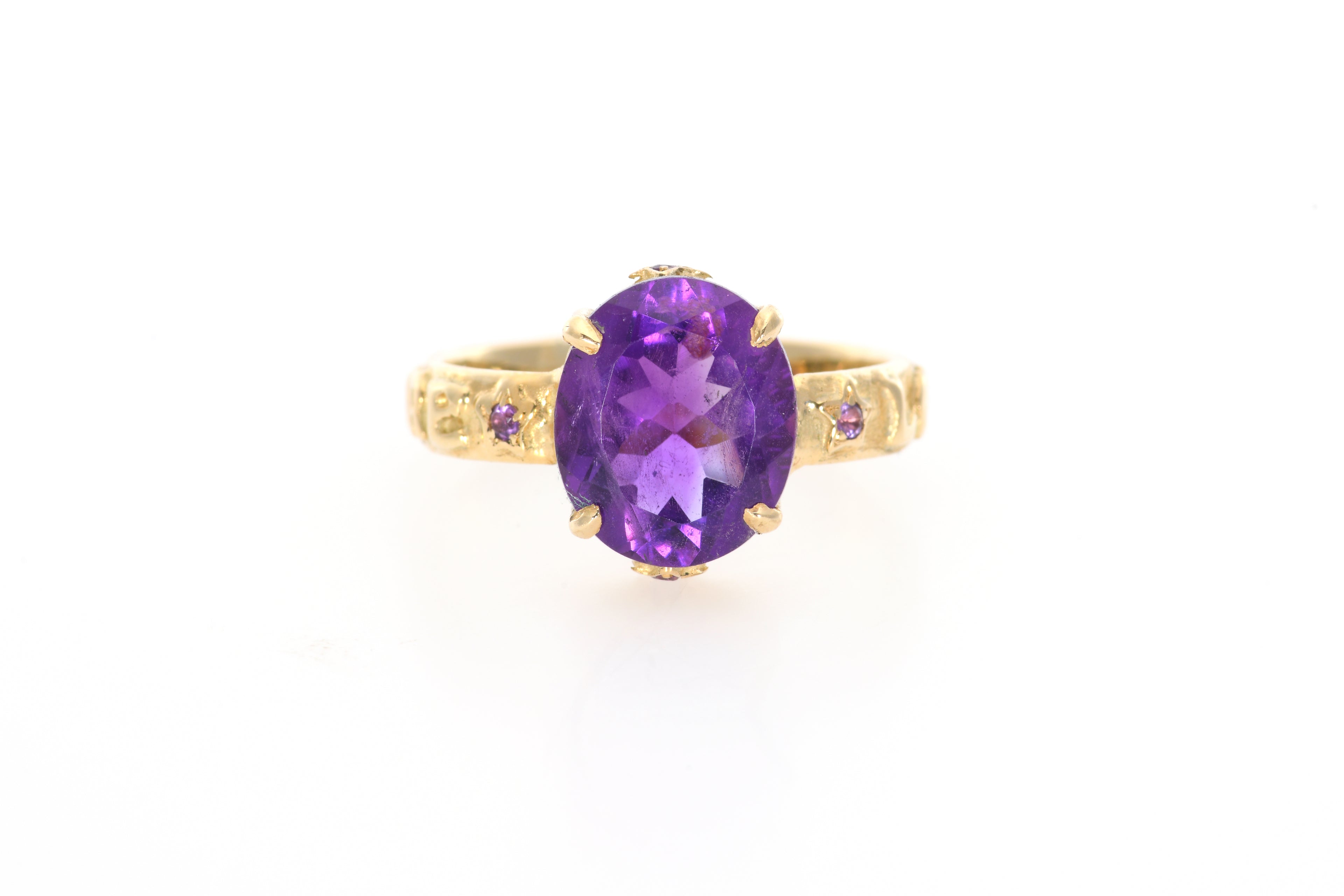 14K Gold Purple Amethyst Ring